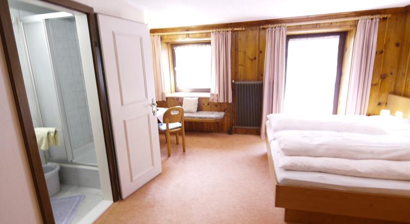 Garni Flori Villa Langenfeld Room photo